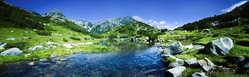 Mountain Lake in Alpine Meadow — Blue