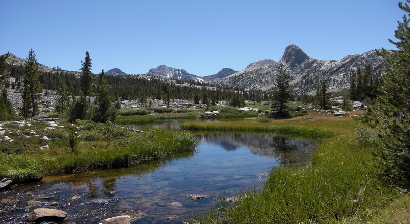 Mountain Lake in Meadow — Blue