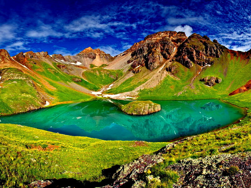 Mountain Lake in Valley — Blue