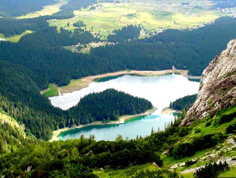Mountain Lake in Valley — Green, Serene, Afternoon