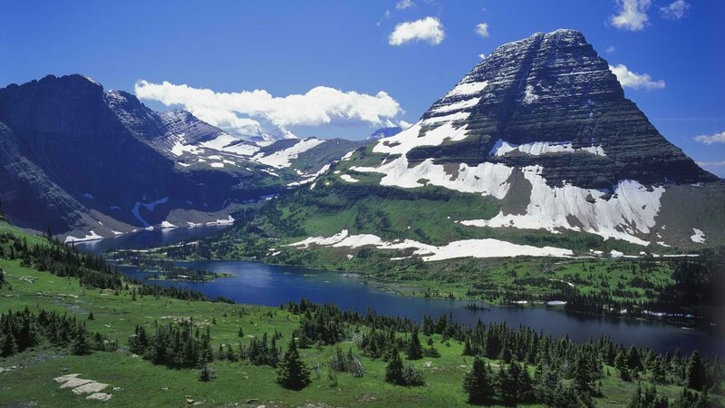 mountain lake landscape