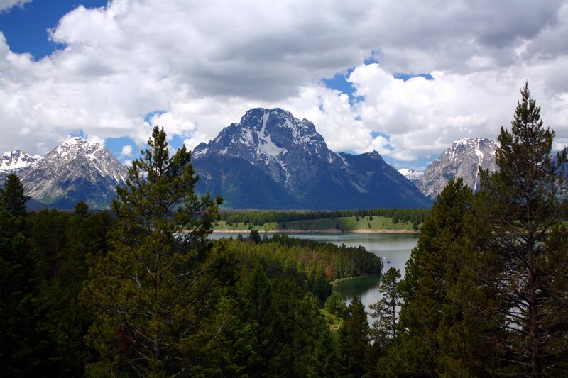 mountain lake landscape