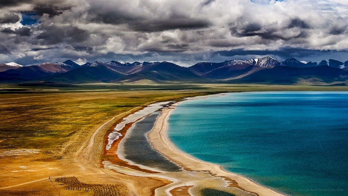 Mountain lake landscape