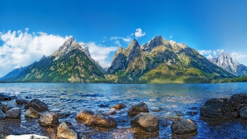 mountain lake landscape
