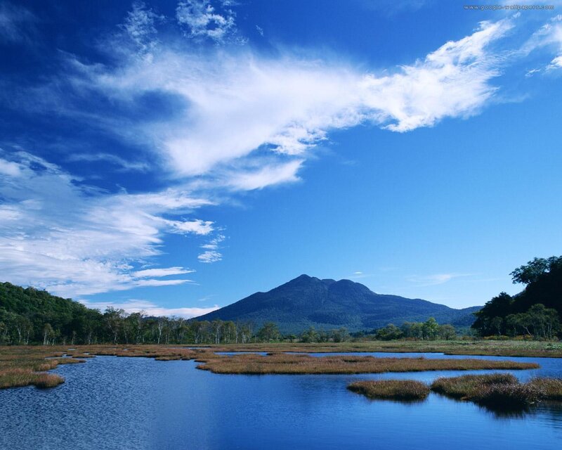 Mountain Lake Landscape — Blue, Serene, Daytime