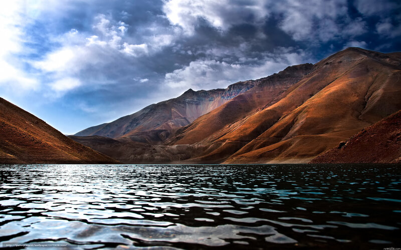 Mountain Lake Landscape — Brown, Dramatic, Afternoon, Photograph, Mountains