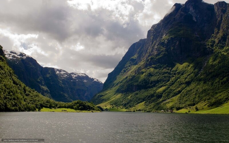 Mountain Lake Landscape — Green, Dramatic, Afternoon, Photograph, Mountains, Clouds