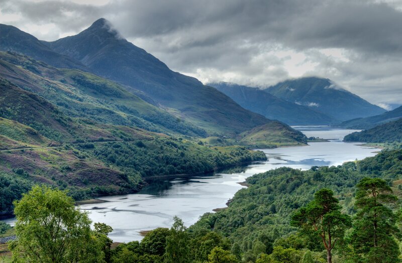 Mountain Lake Landscape — Green, Dramatic, Photograph, Mountains, River