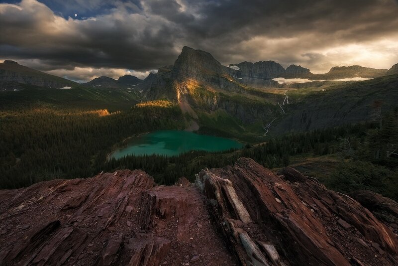 Mountain Lake Landscape — Green, Dramatic, Sunset, Photograph, Mountains, Forest, Clouds