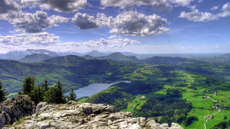 Mountain Lake Landscape — Green, Serene, Afternoon, Photograph, Mountains, Valley