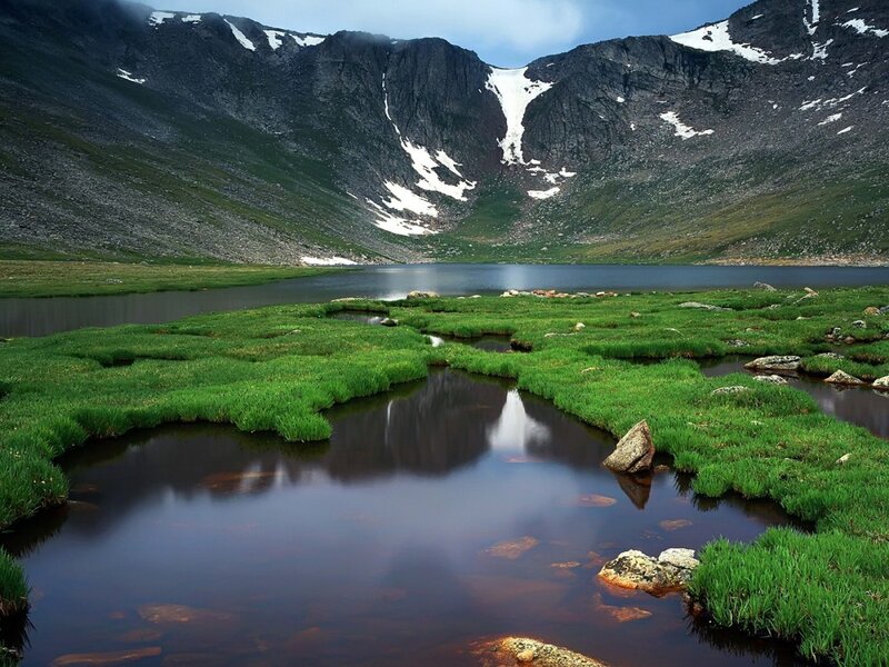 Mountain Lake Landscape — Green, Serene, Afternoon, Photograph, Snow