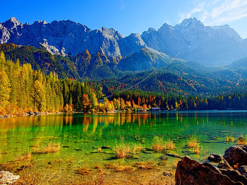 Mountain Lake Landscape — Green, Serene, Autumn, Photograph, Mountains
