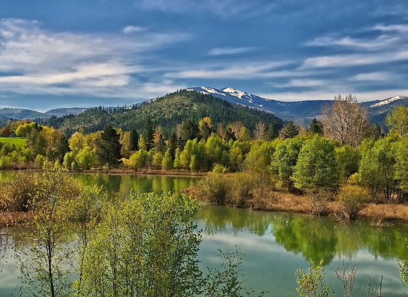 Mountain Lake Landscape — Green, Serene, Spring