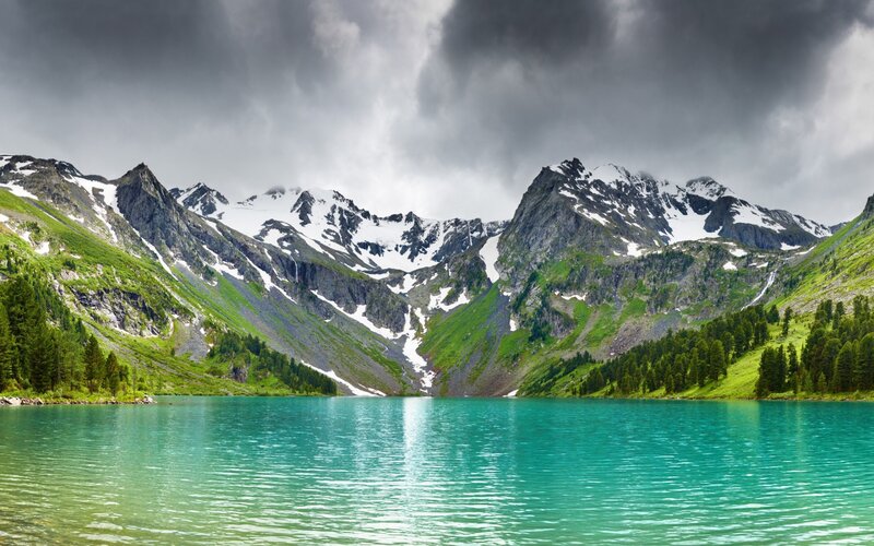 Mountain Lake Landscape — Turquoise