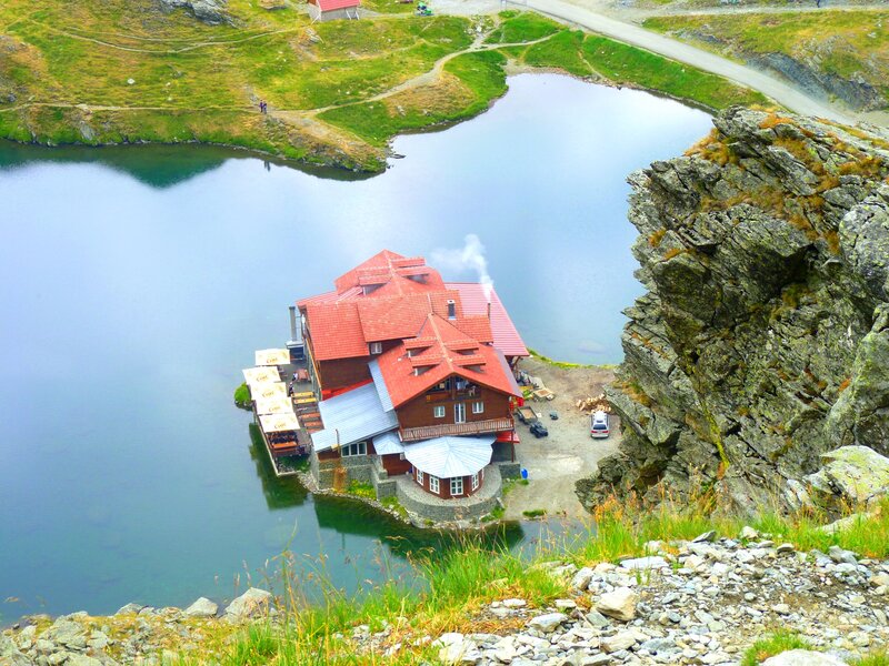 Mountain Lake Lodge