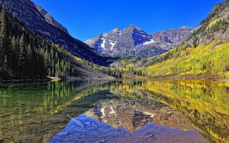 Mountain Lake Reflection — Blue, Serene, Autumn, Photograph, Mountains