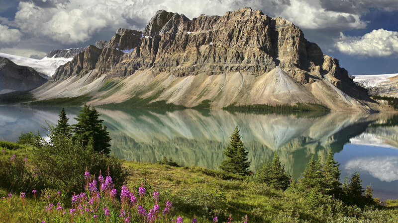 Mountain Lake Reflection — Green, Serene, Summer