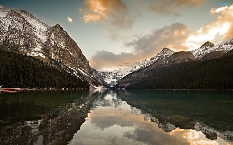 Mountain Lake Reflection — Green, Serene, Sunset