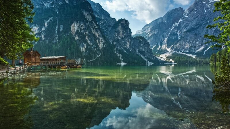 Mountain Lake with Cabins — Green, Serene, Afternoon
