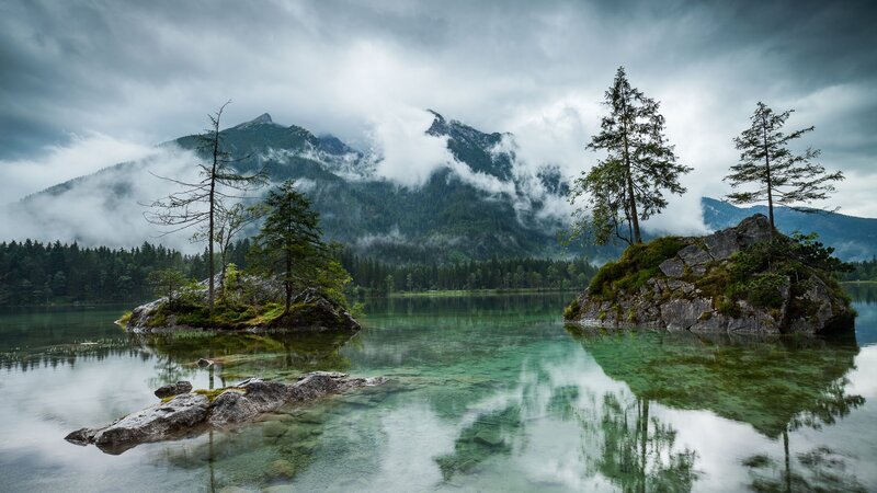 Mountain Lake with Islands — Green