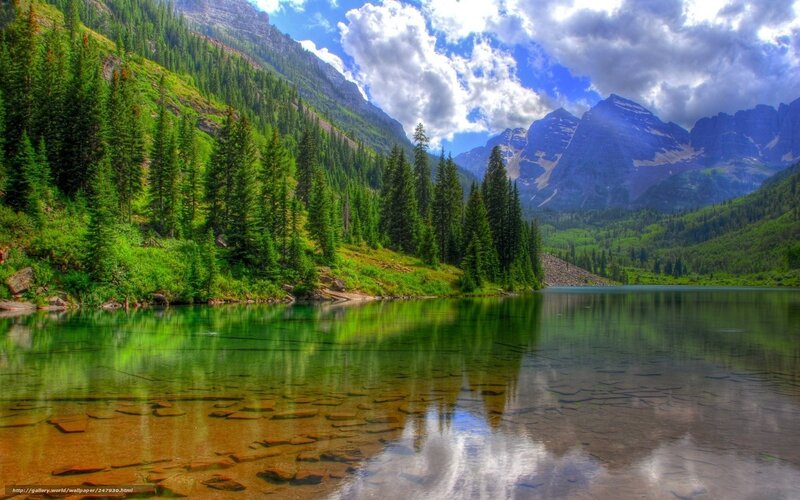 Mountain Lake with Trees — Green, Serene, Afternoon, Photograph, Mountains, Clouds