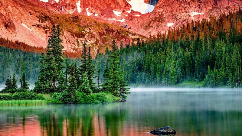 Mountain Lake with Trees — Green, Serene, Morning
