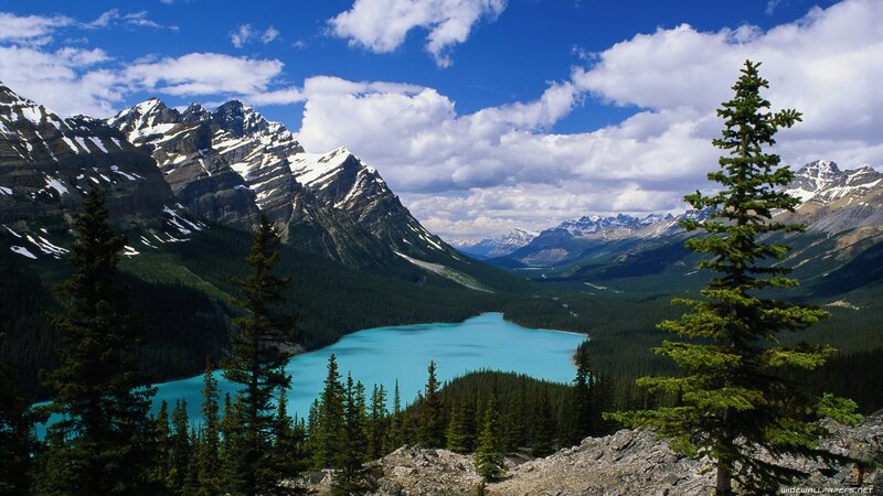 Mountain lake with turquoise water