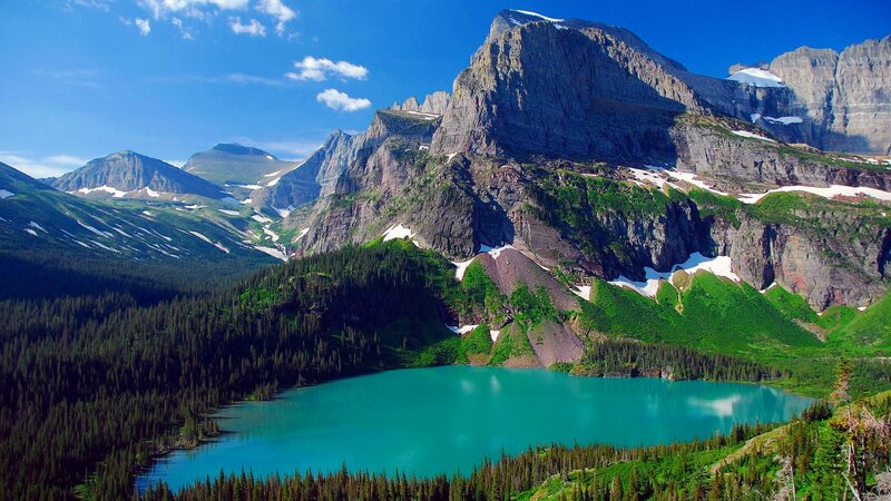 Mountain lake with turquoise water