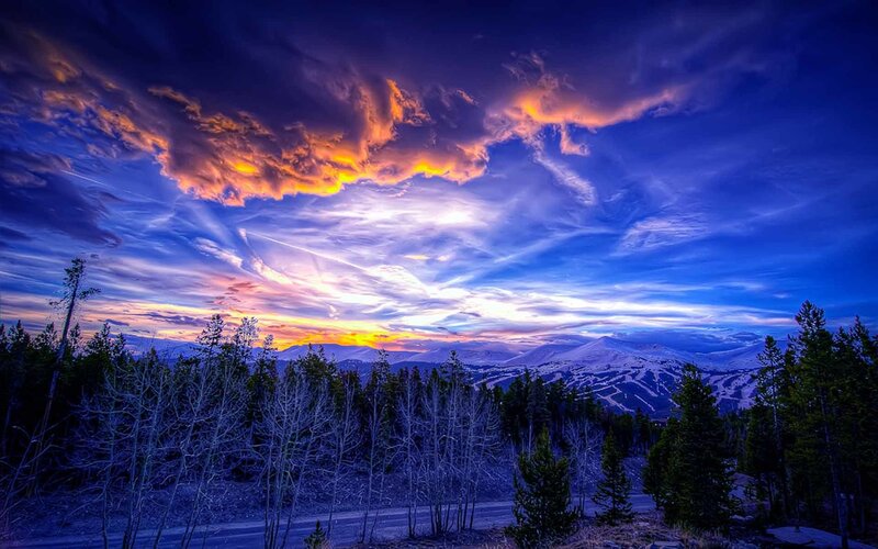 Mountain Landscape at Sunset — Blue