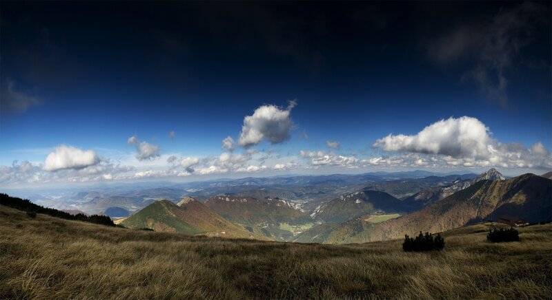 Mountain Landscape View — Blue
