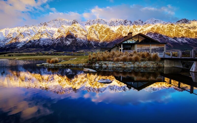Mountain Lodge at Lake