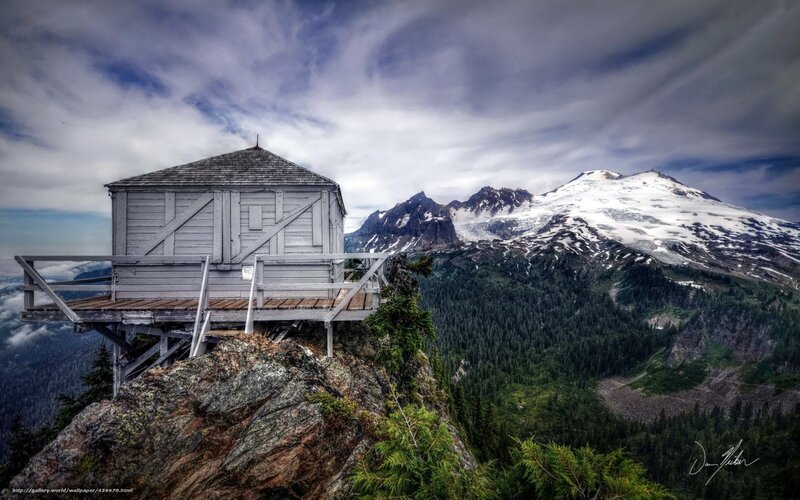Mountain lookout tower