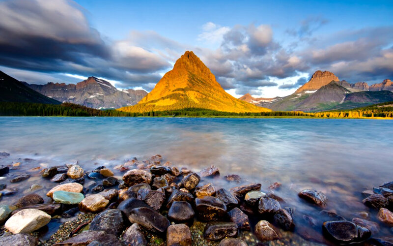 Mountain Peak at Lake — Blue