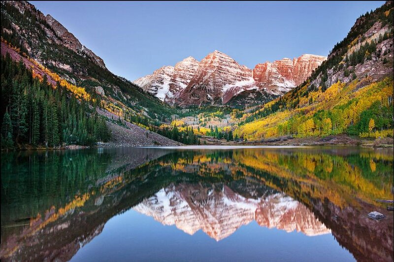 Mountain Peaks and Lake — Blue, Serene, Autumn