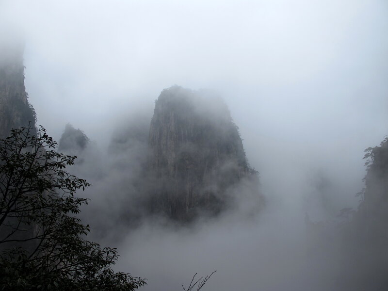 Mountain Peaks in Fog — Gray, Misty