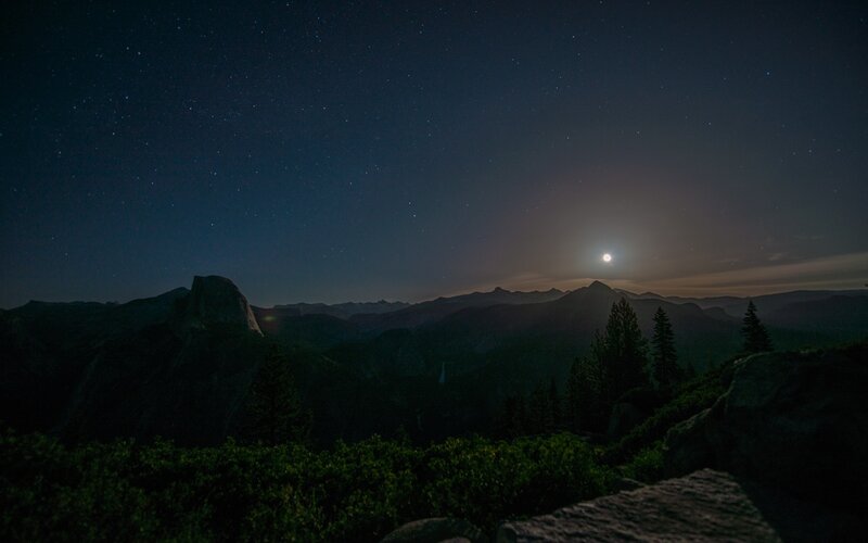 Mountain Range at Night — Black, Serene