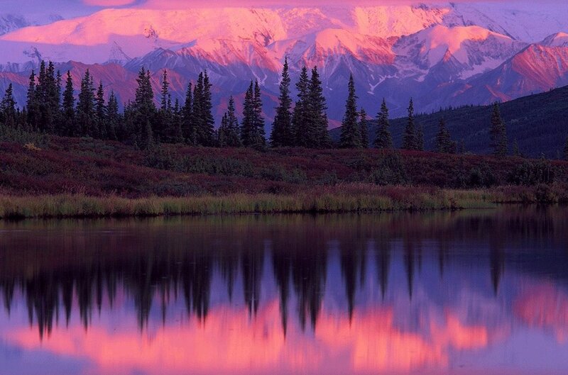 Mountain Range at Sunset — Pink, Serene