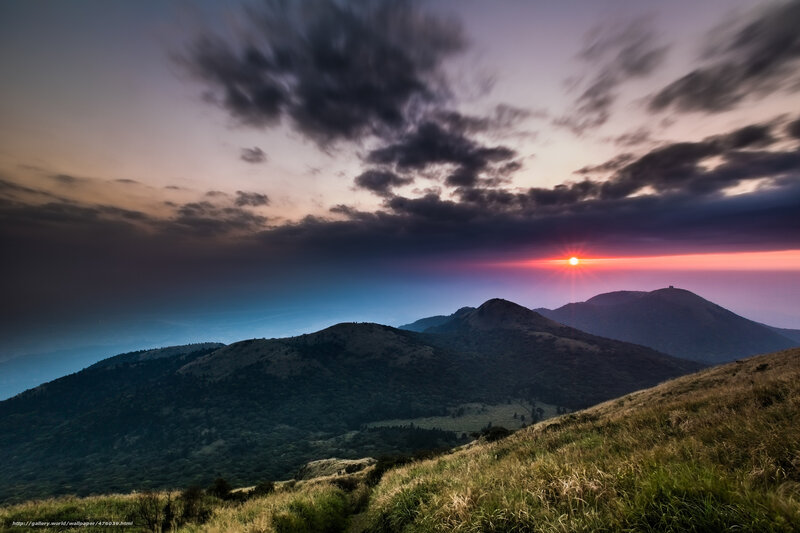 Mountain Range at Sunset — Purple, Dramatic, Photograph, Sun, Clouds, Grass