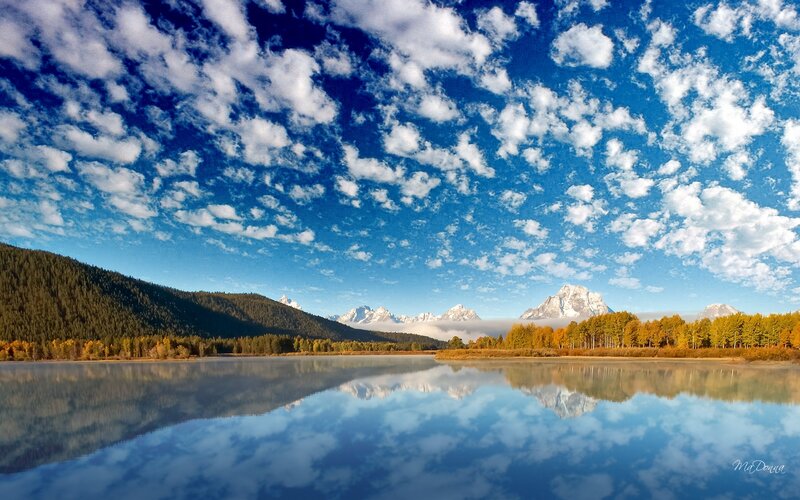 Mountain Range in Autumn — Blue, Serene