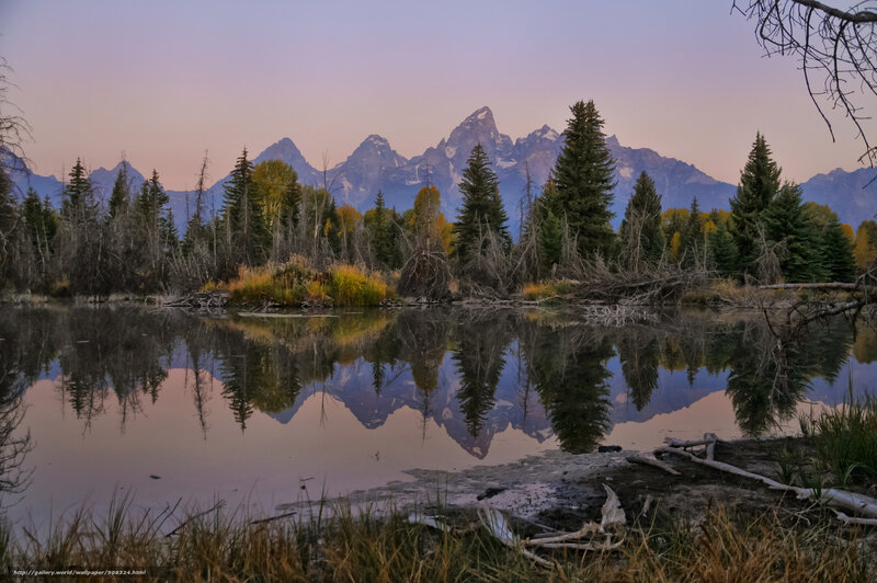 Mountain Range in Lake — Purple, Serene