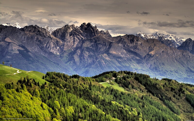 Mountain Range with Green Hills — Dramatic, Afternoon, Photograph