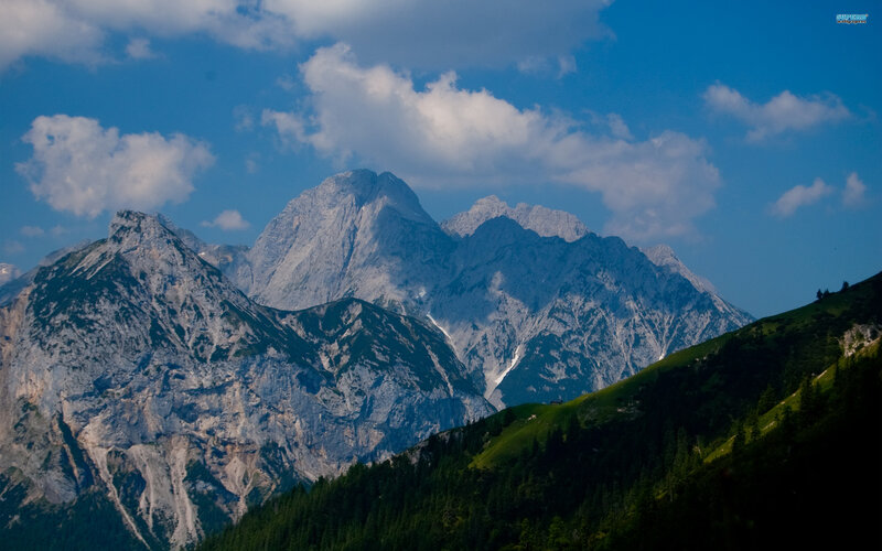 Mountain Range with Peaks — Blue