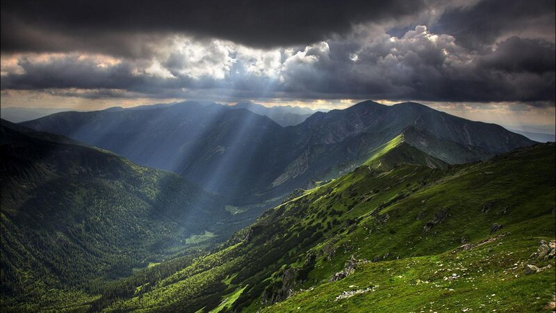 Mountain Range with Sunbeams — Green
