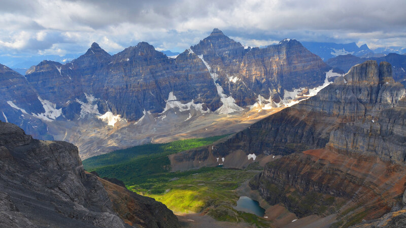 Mountain Range with Valley — Gray