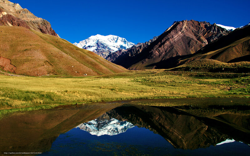 Mountain reflection in a lake