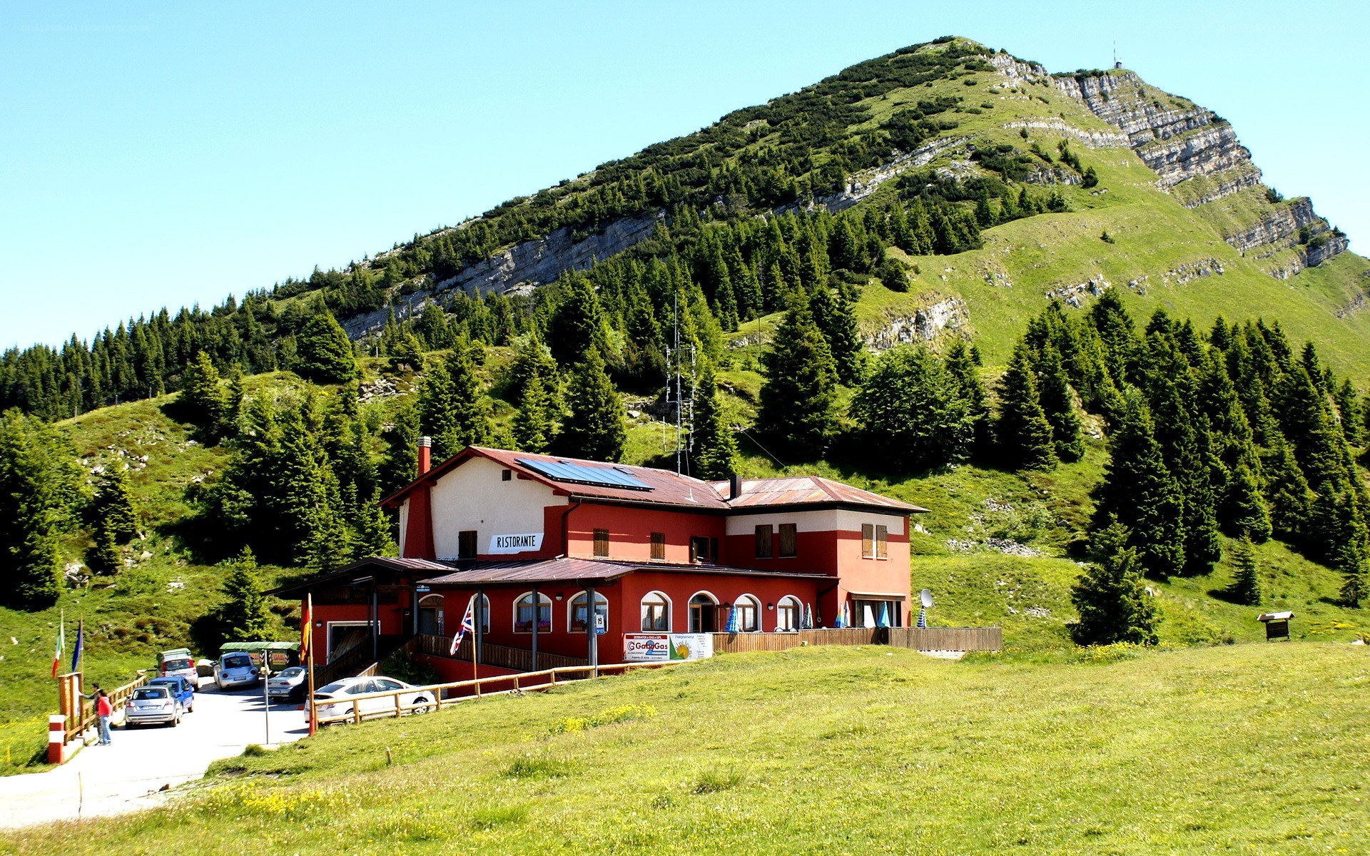 Mountain restaurant with scenic view