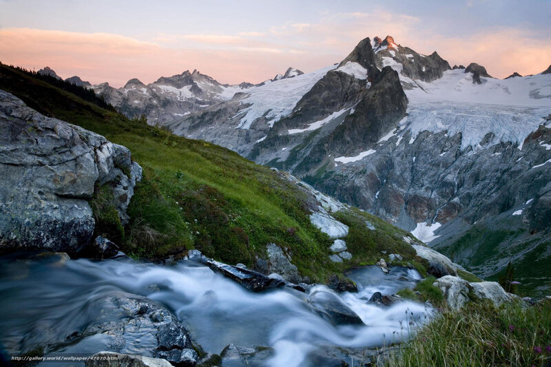 Mountain Stream at Sunset — Green