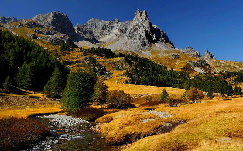 Mountain Stream in Autumn — Blue, Serene
