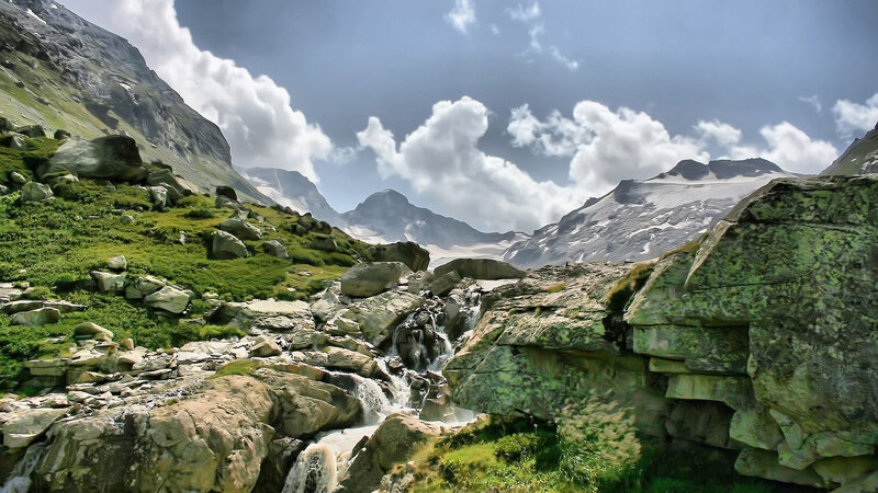 Mountain Stream in Valley — Green, Dramatic, Afternoon, Photograph, Mountains, Rocks