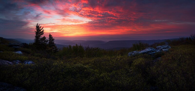 Mountain Sunset Landscape — Red